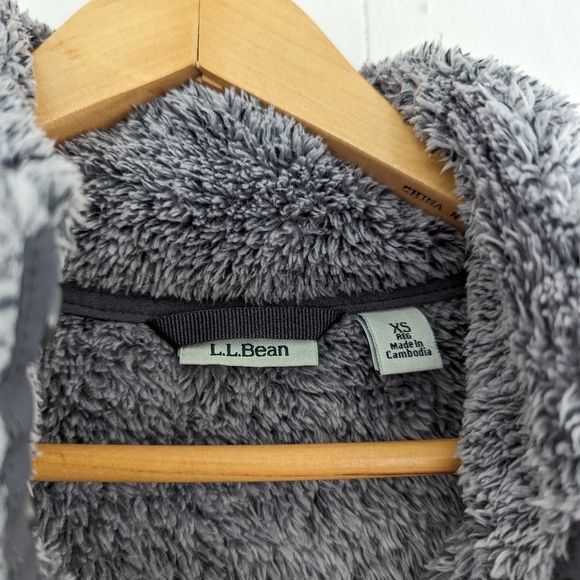 LL Bean Gray Hi-Pile Fleece Pullover XS - Picture 3 of 7